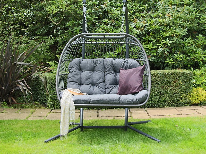 2 seater hotsell garden egg chair